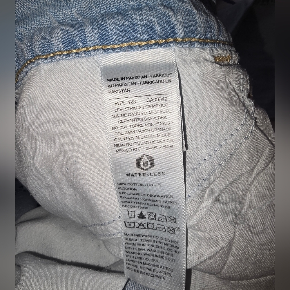 Signature Levis Strauss Gold Heritage Wide Leg Mid Rise Stretch Blue Jeans - Picture 9 of 12